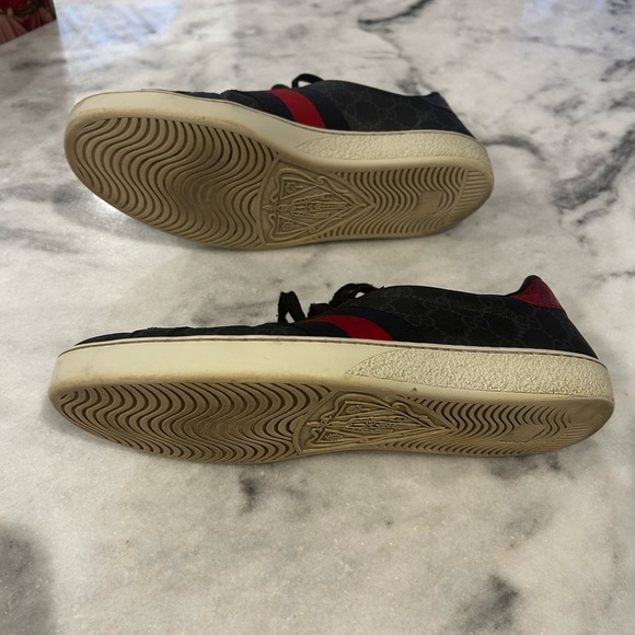 Gucci Men's Monogram Low top leather Trim, Size US 9.5 - Picture 7 of 9